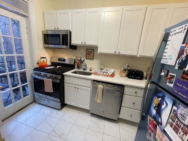 35 Orkney Rd, Boston, MA 02135 - photo 2