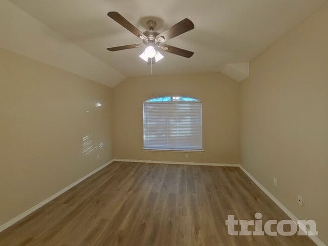 111 Rockbrook Dr, Wylie, TX 75098 - photo 7