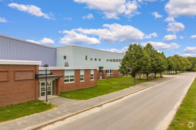 Front left side of Mount Ararat Middle School.