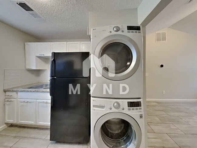 379 Elm St NW unit E, Atlanta, GA 30314 - photo 5