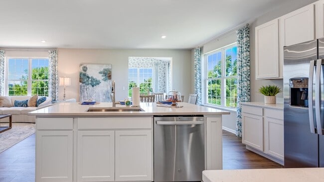 14913 S Mccarthy Cir, Plainfield, IL 60544 - photo 6