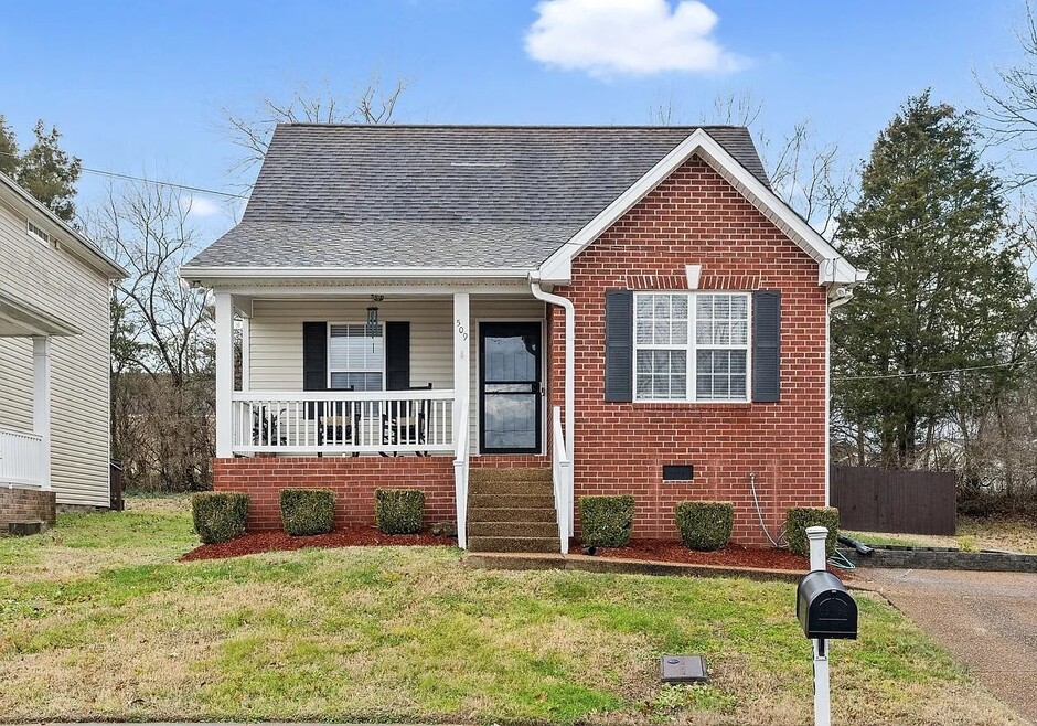509 Harold Prewett Dr, Nashville, TN 37218 - photo 1