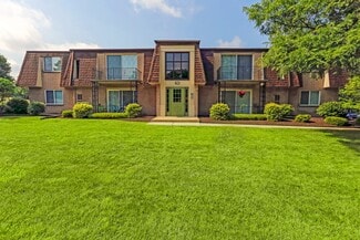 50 Shadow Ln, Orchard Park, NY 14127