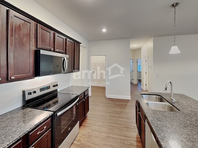 1324 Celery Ave, Sanford, FL 32771 - photo 3