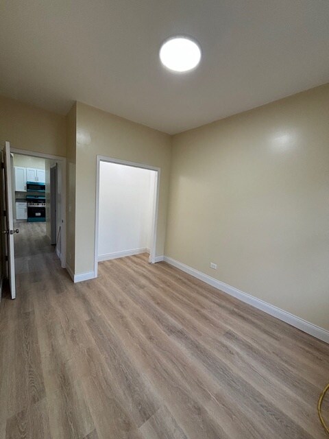 645 N Avers Ave unit 1, Chicago, IL 60624 - photo 5