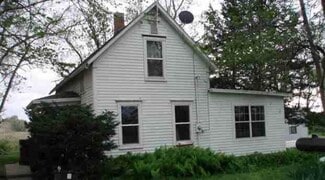 200 Railroad Cir, Cedar Creek, NE 68016