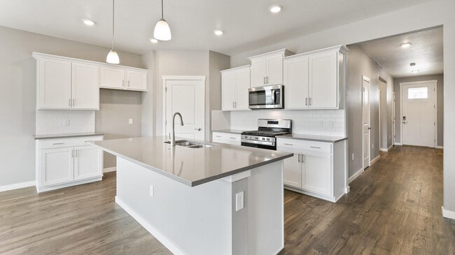 3458 Belleville Ridge Rd, Elizabeth, CO 80107 - photo 3