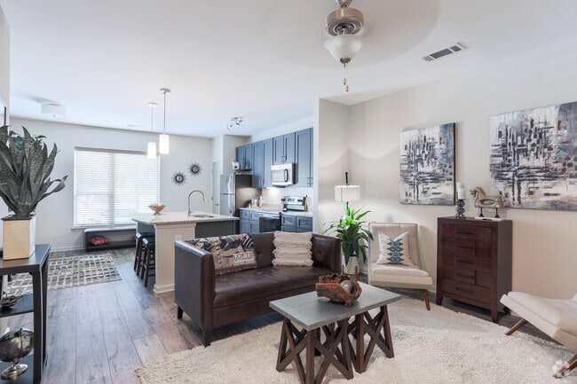1BR, 1BA - 808 SF