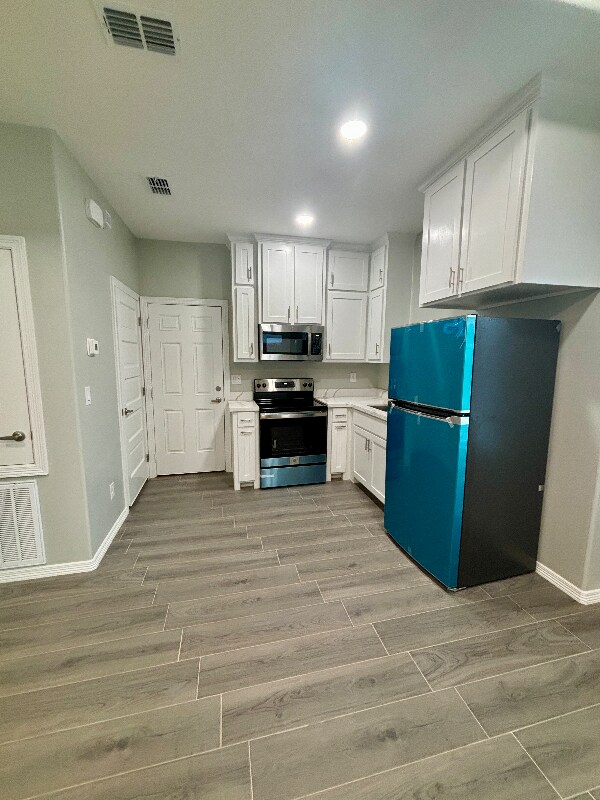 3012 West Dr unit 2, Edinburg, TX 78541 - photo 6