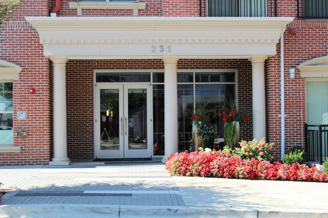 Paramount West Entrance