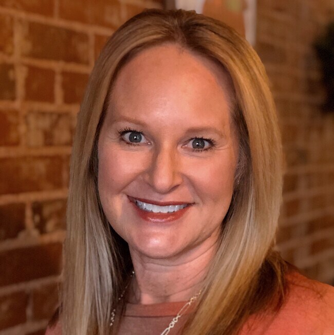 Shannon Hutchison