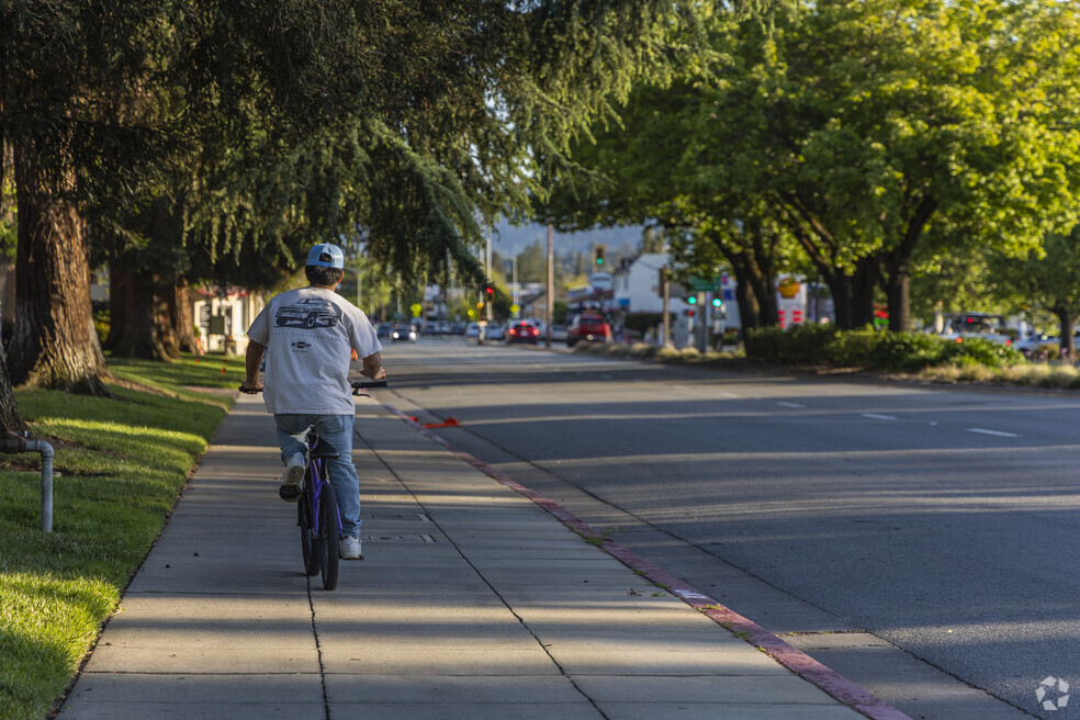 The Safest Neighborhoods in Redwood City: A 2025 Review - Tips for Choosing a Safe Neighborhood