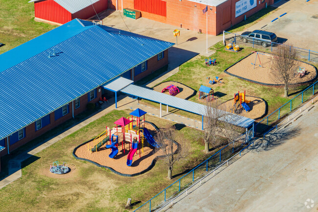 Kids are challenged to excel at Paoli Elementary School.