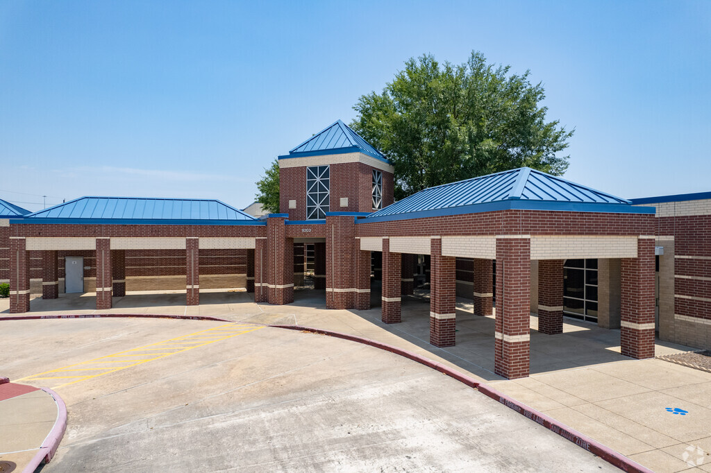 The close-knit community at Gleason Elementary School fosters strong relationships.