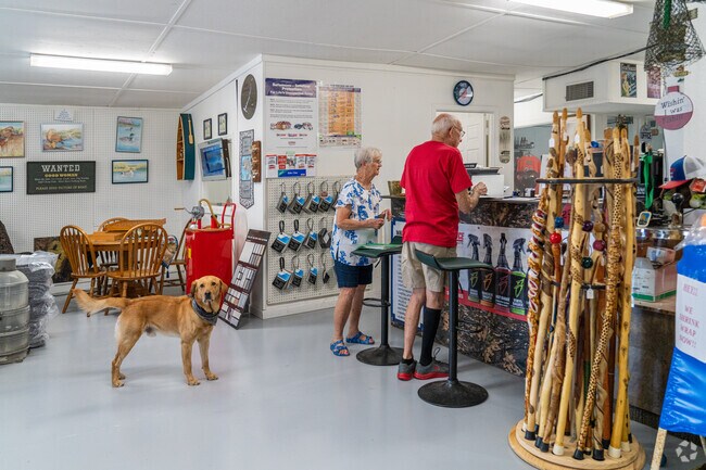 A couple gets their boat repaired at the Fisherman's Quarters Marine & RV Center in Decatur, IL.