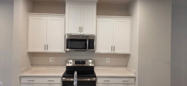Kitchen - Stainless Steel Appliances