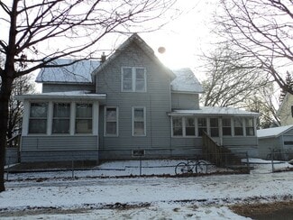 1057 15th Ave SE, Minneapolis, MN 55414