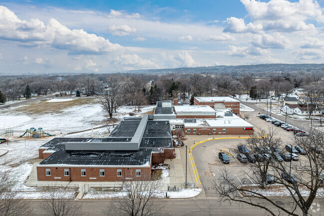 Grades K-5 attend Newport Elementary School.