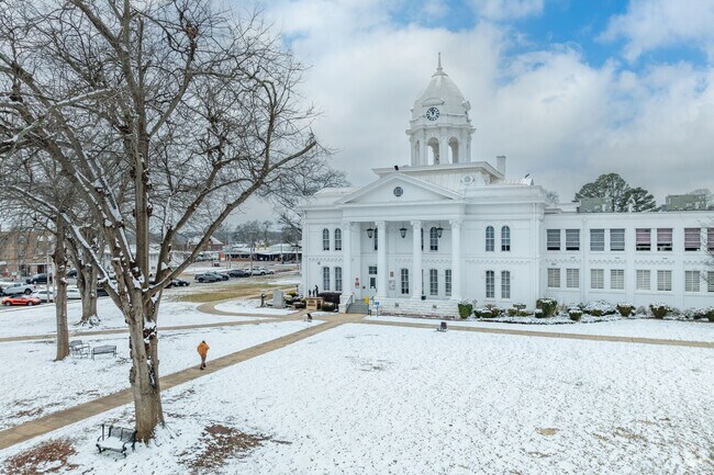 The Colbert County Courthouse was built in 1881 and serves as the seat of the county in Tuscumbia.