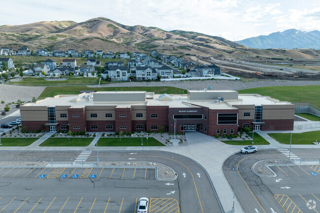 Belmont Elementary School is located in the Lehi neighborhood.
