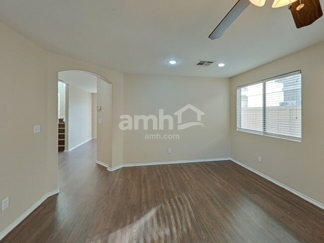 969 Medina de Leon Ave, Henderson, NV 89015 - photo 5