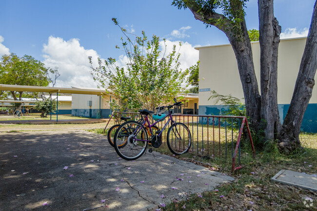 Inspire young minds at Aliamanu Elementary School, where curiosity leads to possibilities.