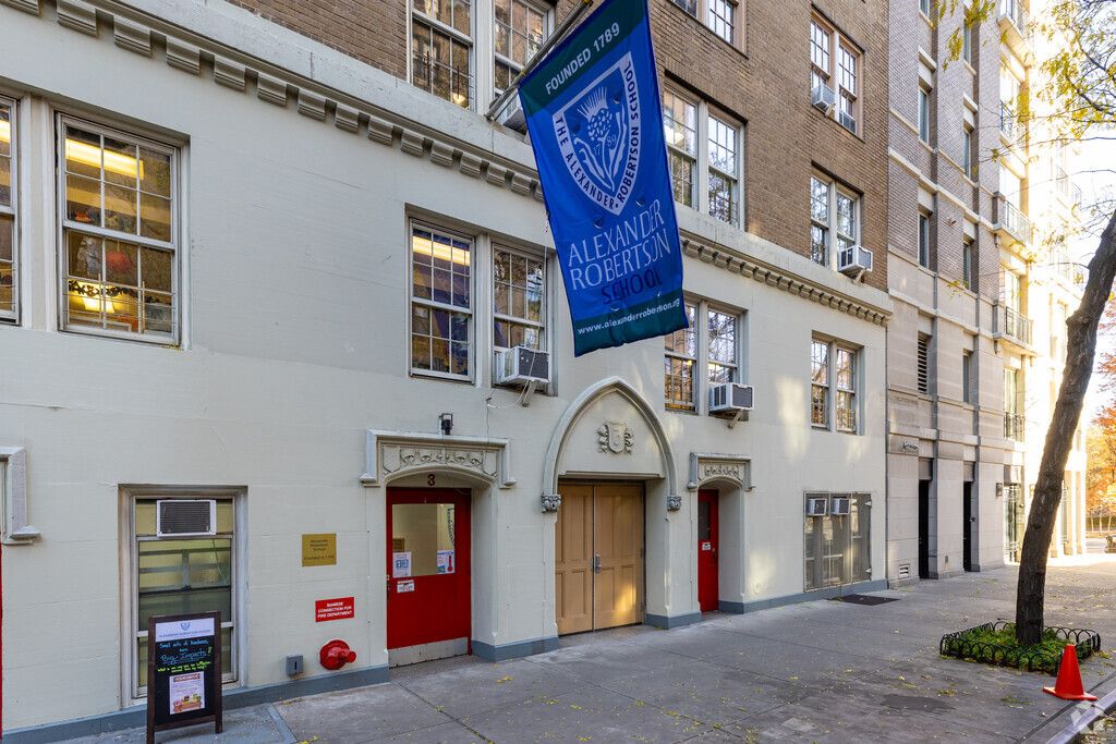 Alexander Robertson School_3