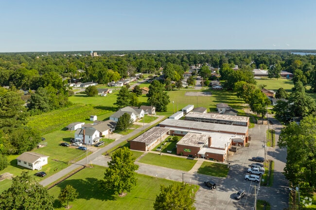 H.L. Trigg Community School features an astonishing 3:1 student to teacher ratio.