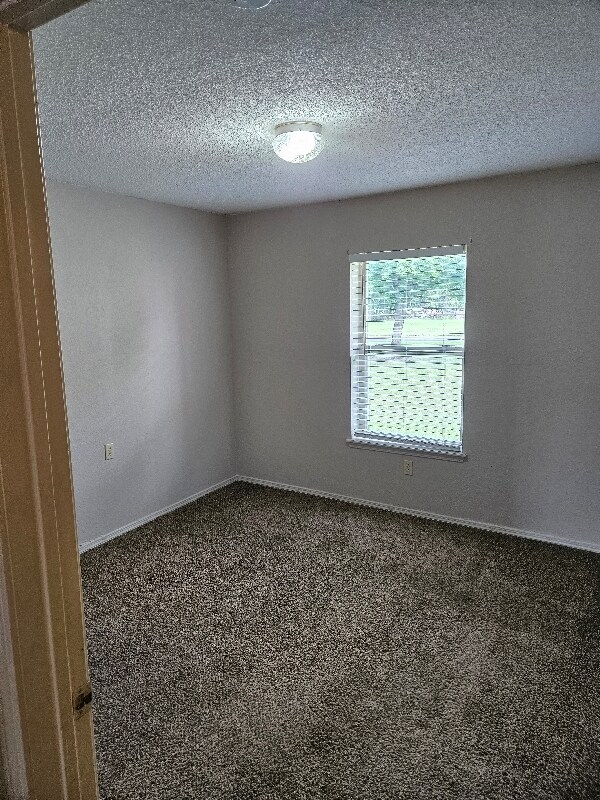 508 N 6th St unit a2, Lincoln, KS 67455 - photo 4