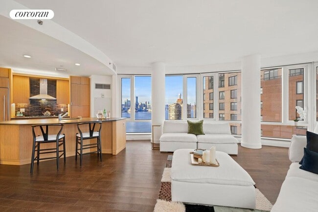 70 Little W St, New York, NY 10004 - photo 5