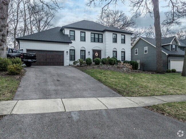 Jewel Road residents can customize their home while under construction.