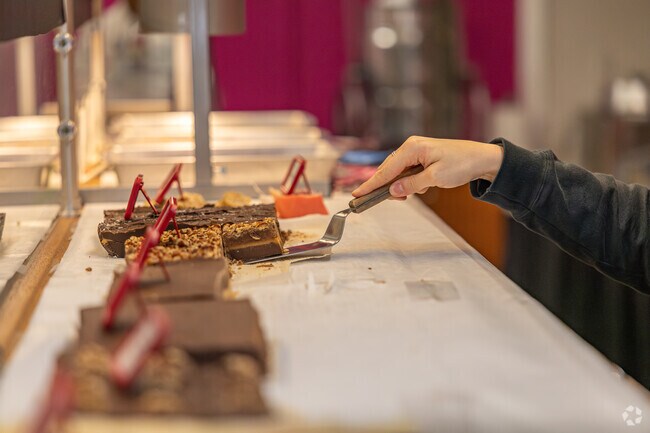 Cedarburg residents can stop for sweet treat at Ashley's Confectionary.