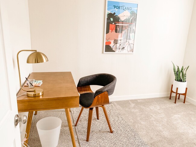 5506 NE Hoyt St unit B, Portland, OR 97213 - photo 7