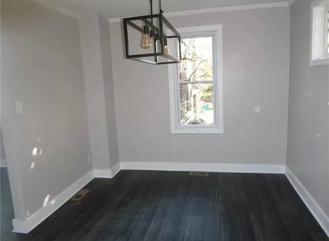 2904 Myer Blvd, McKeesport, PA 15132 - photo 2