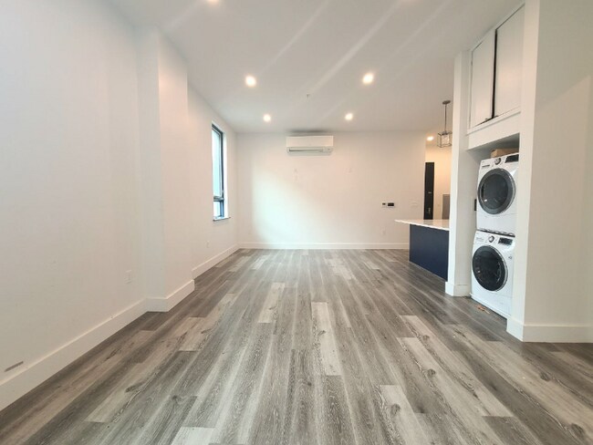 715 Park Ave unit 2E, East Orange, NJ 07017 - photo 4