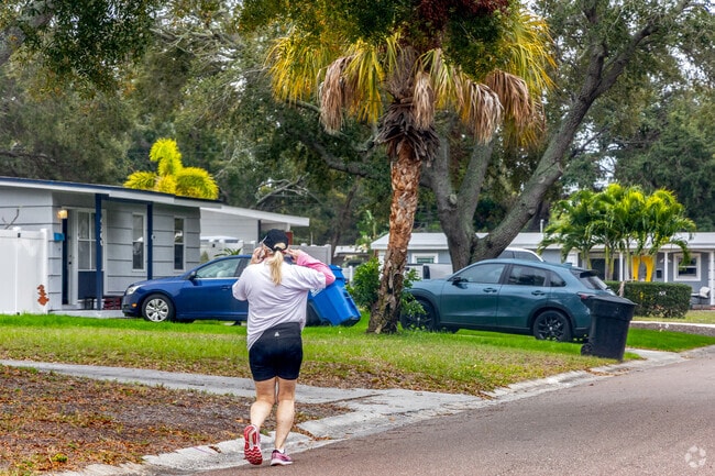 Many residents enjoy a good run around the island in Coquina Key.