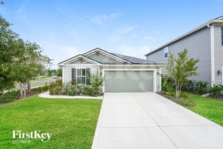 725 Chandler Dr, Saint Johns, FL 32259