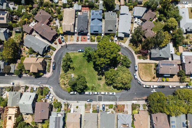 Colby Park in Oakland is a small oasis in the middle of the neighborhood