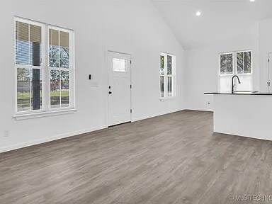 225 A St SW, Ardmore, OK 73401 - photo 7