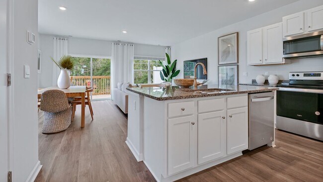 4258 Allsbrook Ln unit 1014, Leland, NC 28451 - photo 4