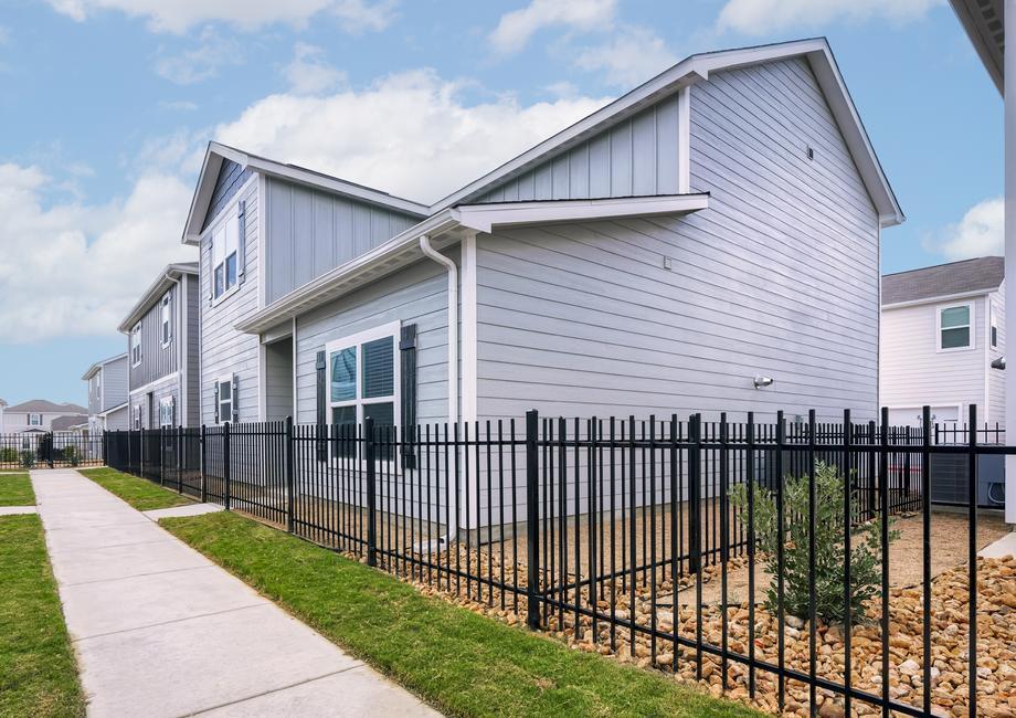 6007 Luckey Run unit 36503398, San Antonio, TX 78252 - photo 1