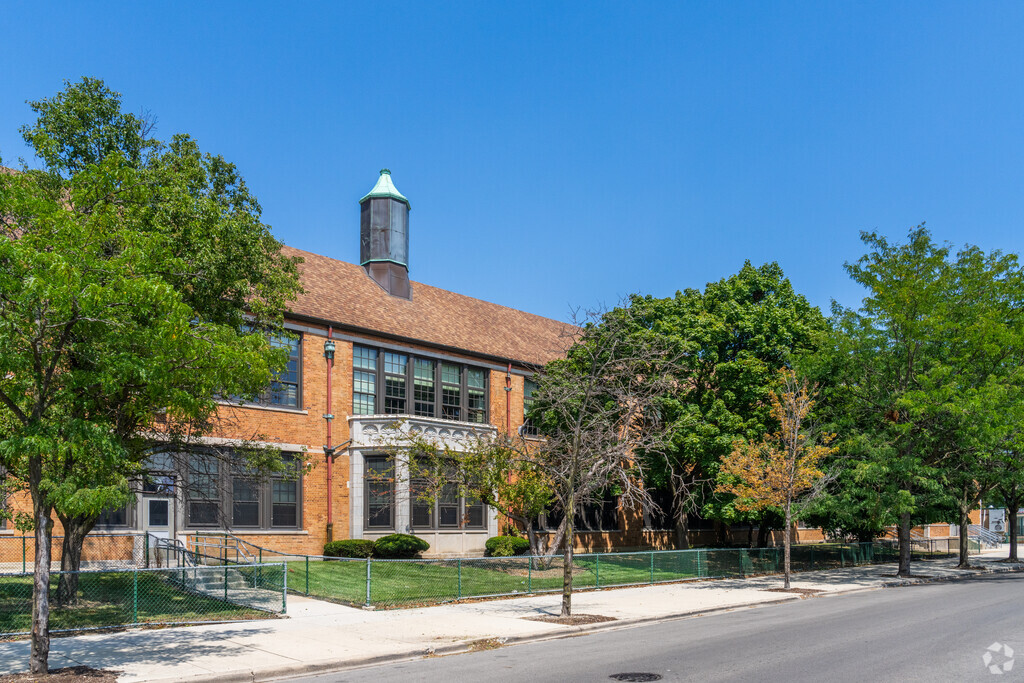 Peck Elementary School has an overall Niche grade of C.
