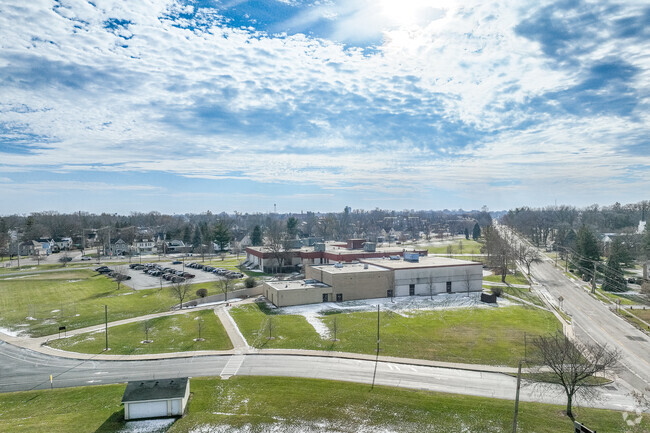 Clinton Rosette Middle School in Dekalb has a nearby road under construction.