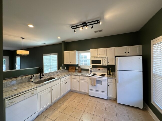 1917 Wayne St, Columbia, SC 29201 - photo 6