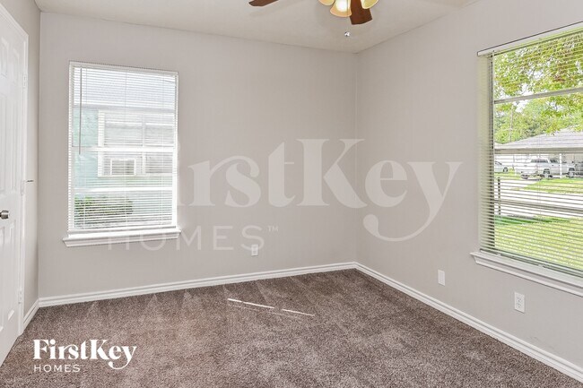 712 Mccardell Dr, Channelview, TX 77530 - photo 7