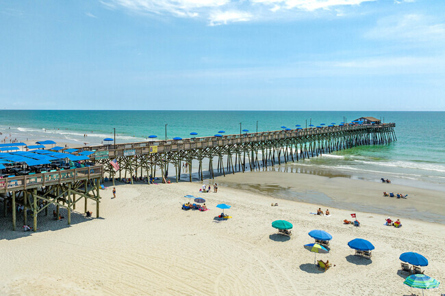 The Pier at Garden City is popular with anglers and sightseers in Garden City.