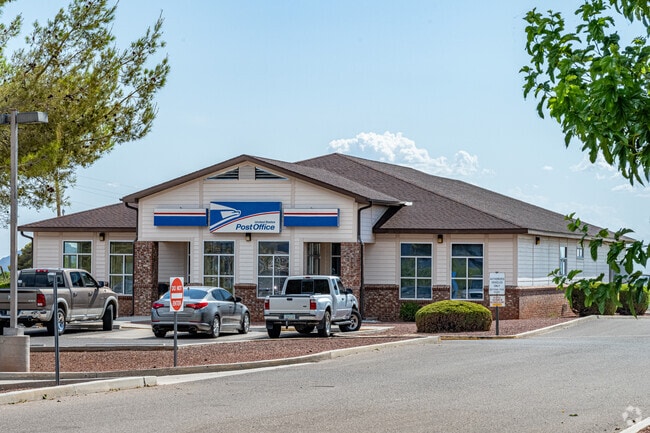 Congress is a former ghost town with a brand new US Post Office.