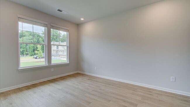 322 Delta Dr, McDonough, GA 30253 - photo 6