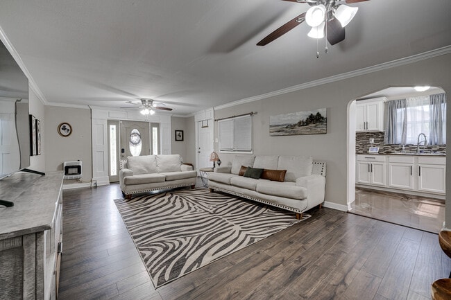 1922 Bragg St, Little Rock, AR 72206 - photo 3