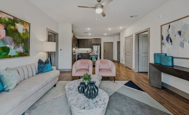 Broadvue Apartments, Oklahoma City, OK 73114 - photo 2